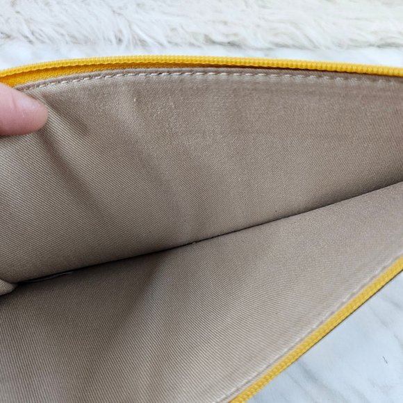Coach Yellow Leather pencil Case/Check Holder - Picture 3 of 7